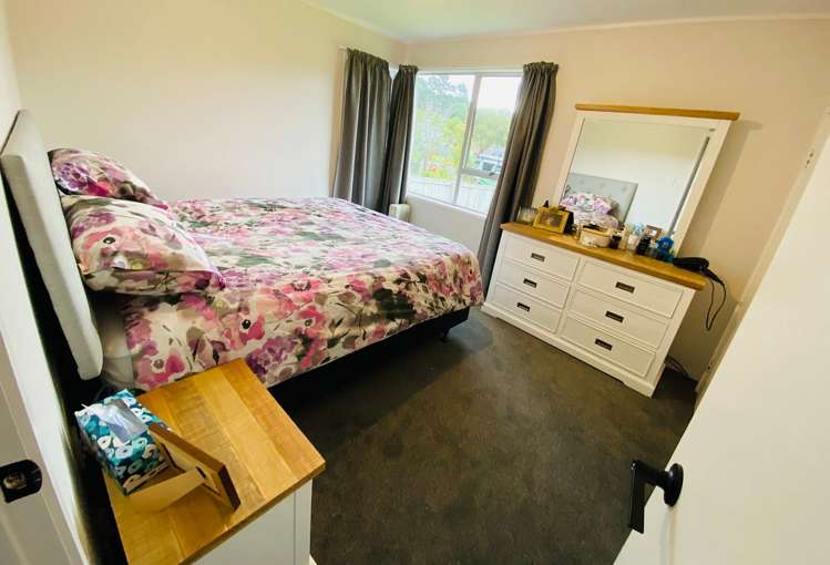 52 Allington Road Massey_6