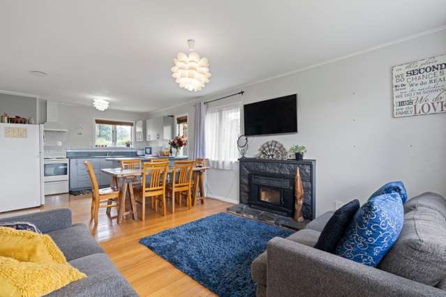 8 Kerry Place Papakura_3