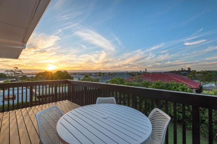 2/12 Westwell Road Belmont_1