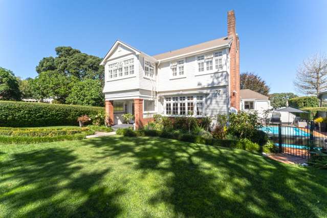 Luxurious Fully Furnished Home with Pool and Gym in Prime Epsom Location