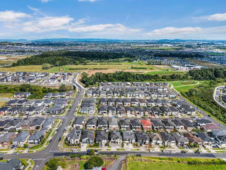 29 Mcquoids Road Flat Bush_35