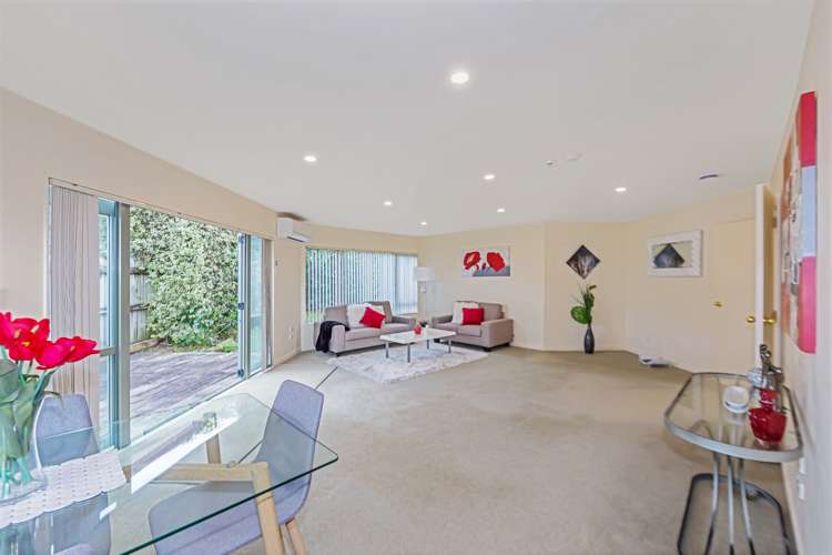 2/115 Arran Road Browns Bay_6