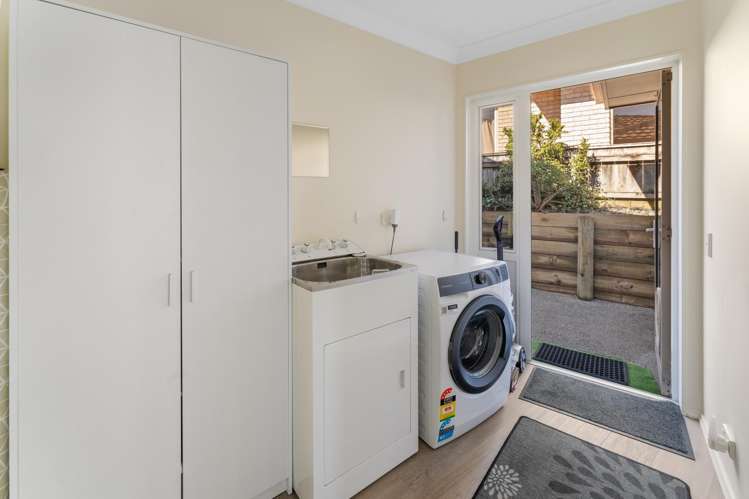 12 Wiltshire Place Stoke_24