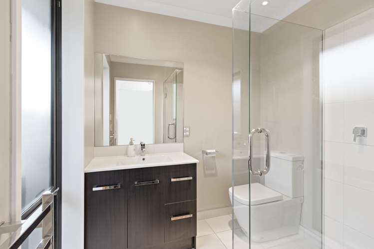 18 Applefield Court Northwood_13