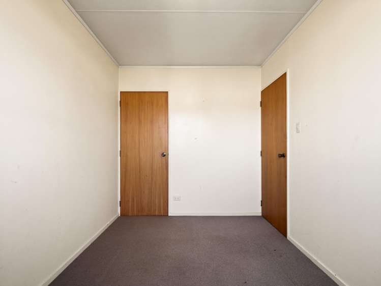 10D Law Street Caversham_15