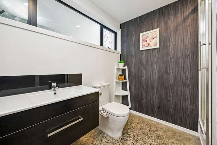 64a Hattaway Avenue Bucklands Beach_15