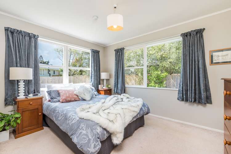 20 Rewarewa Road Te Atatu Peninsula_12