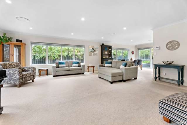 2/11 Collie Street Hillpark_3