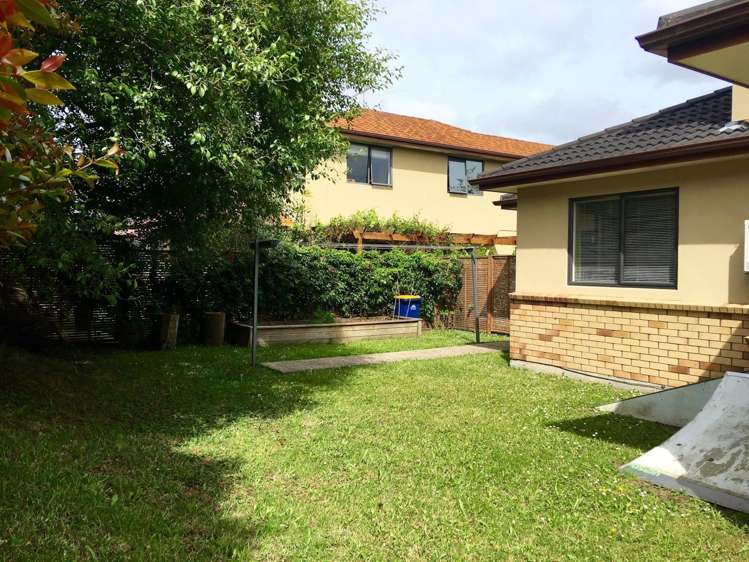 193 Kyle Road Greenhithe_20