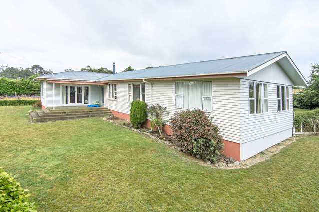 72 Stanly Street Eketahuna_2