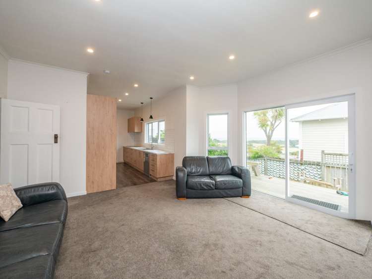 24 Dundonald Street Tainui_6