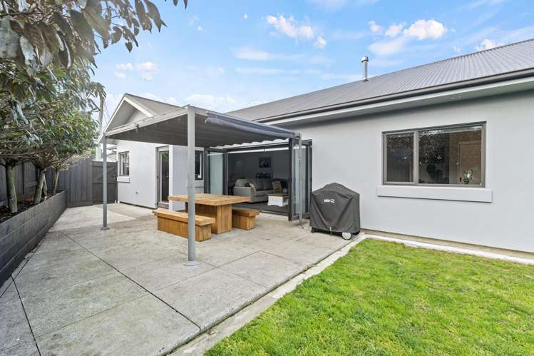 2 Pharazyn Street Feilding_14