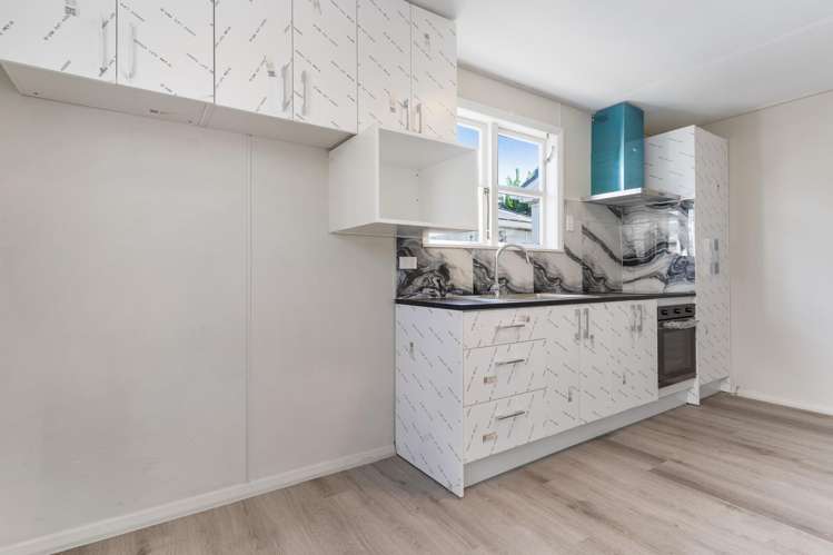 79 Court Crescent Panmure_7