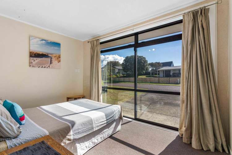 15 Conqueror Rise Pauanui_17