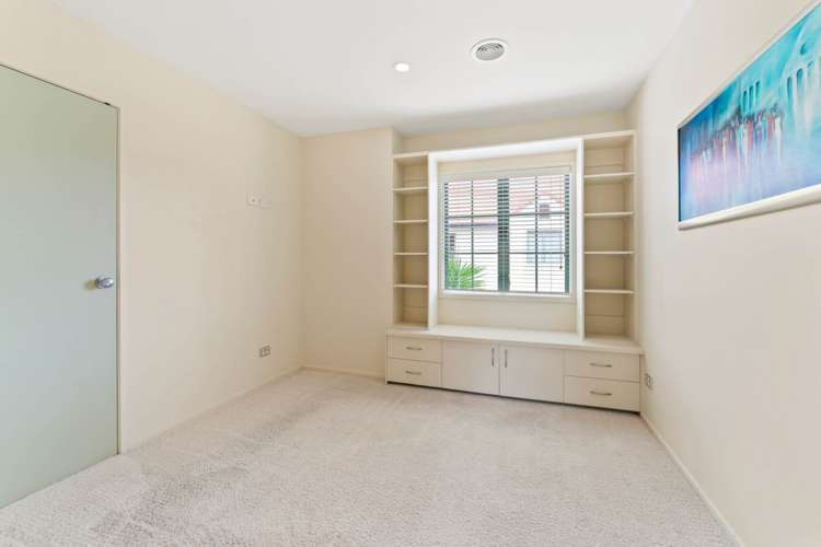 24 Parkwood Crescent Gulf Harbour_16