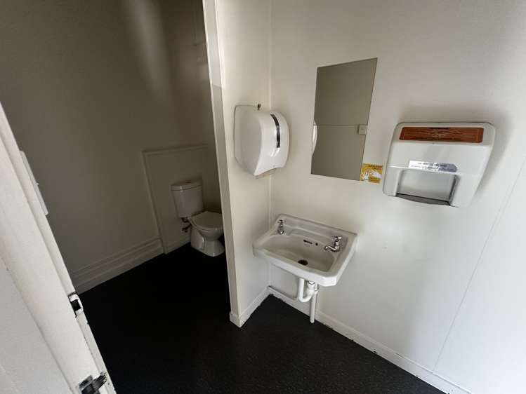 15 St David Street North Dunedin_17