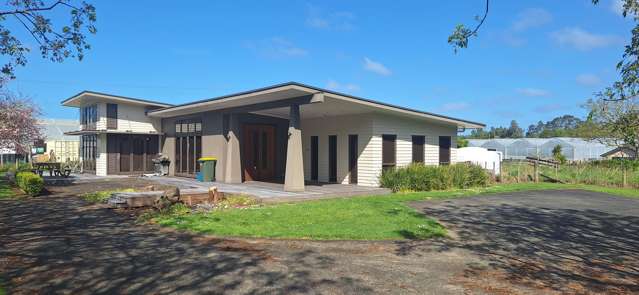 Offices and or Wellness Centre on Lifestyle Block - Waimauku