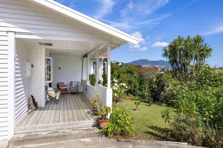 3 Rose Street Raglan_8