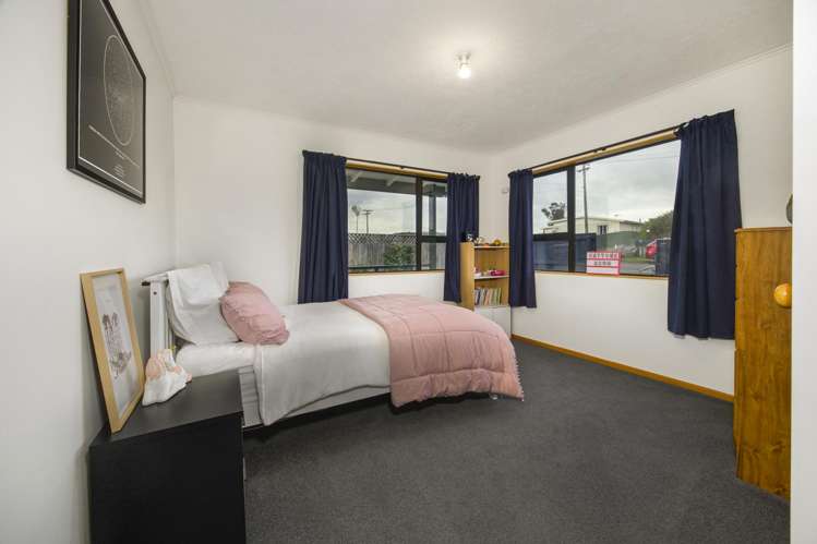 18 Palmer Place Taieri Mouth_7