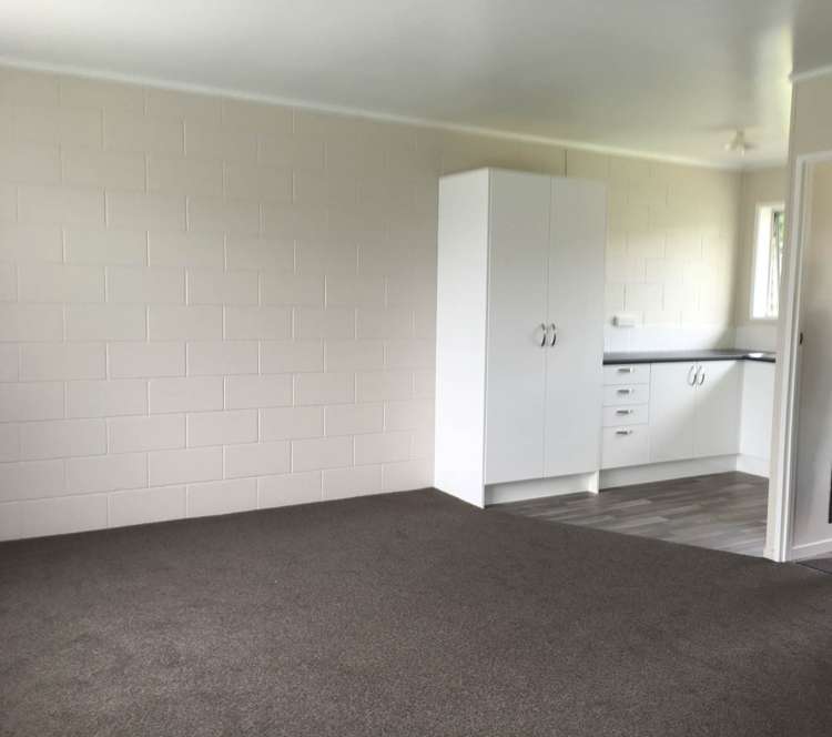 2/10b View Road Papakura_15