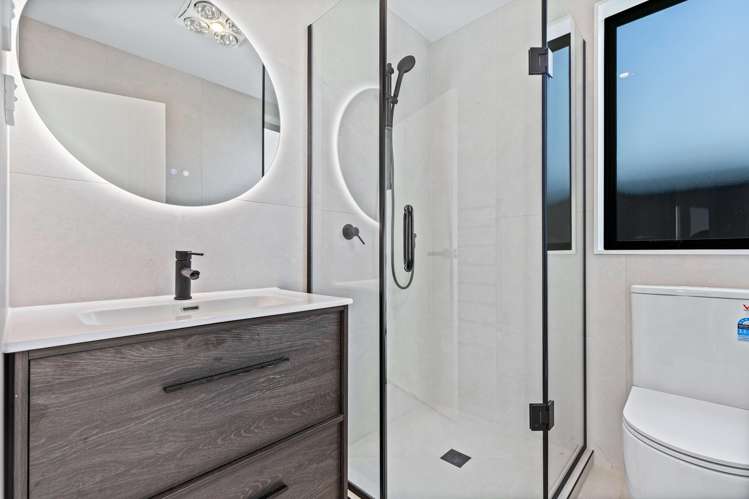 9 Herekino Street Street Herekino Westgate_14