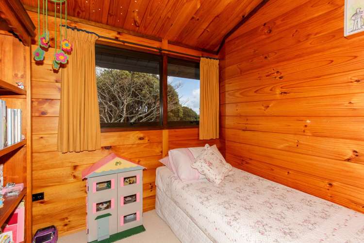 9 Ash Place Whalers Gate_18