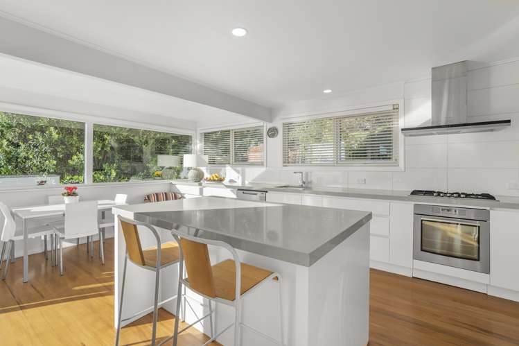 10a Moana Road Days Bay_5