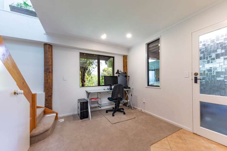 8 Janet Place Laingholm_13