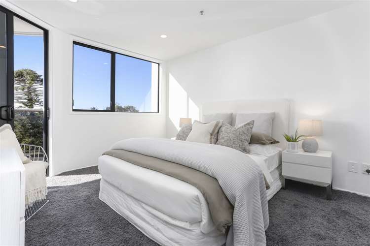 4a/175 Hurstmere Road Takapuna_9