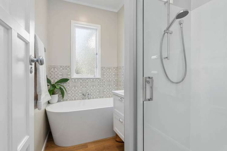 22 Aliford Avenue One Tree Hill_11