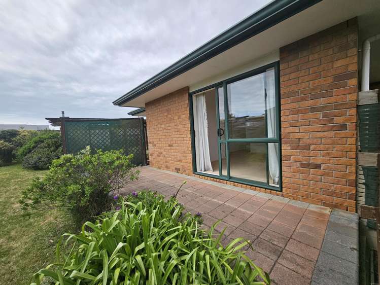 39 Kent Avenue Waitarere Beach_10