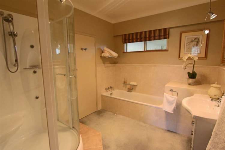 92 Forest Lakes Road Otaki_15