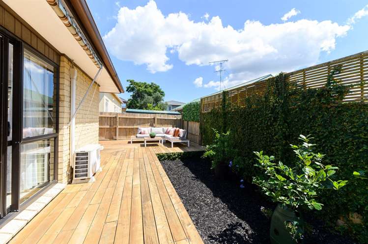 1/96 Nile Road Milford_21