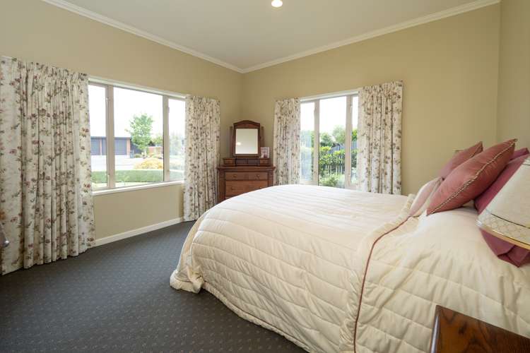 38 Catherwood Avenue Allenton_11