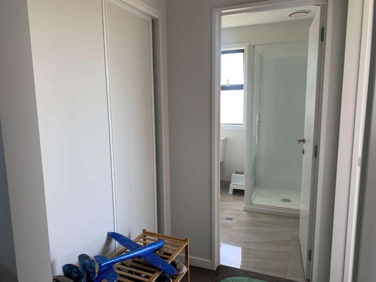 2/532 Armagh St Linwood_11