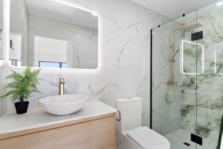 21b Borrowdace Avenue Botany Downs_19