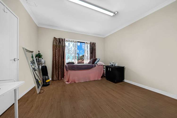 18 Mark Edward Drive Half Moon Bay_10