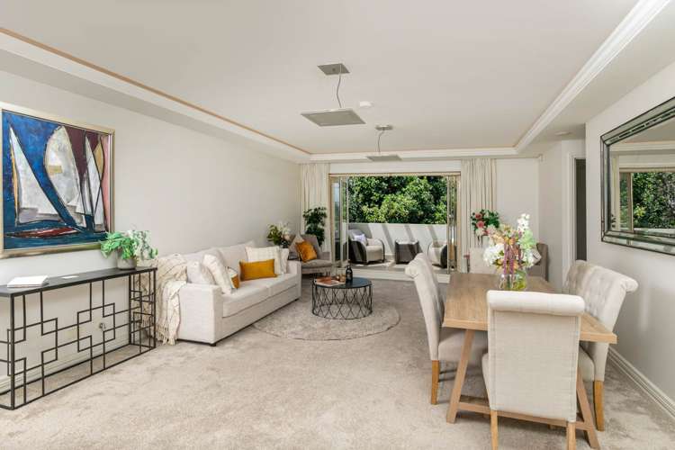 14/8 Sidmouth Street Mairangi Bay_8