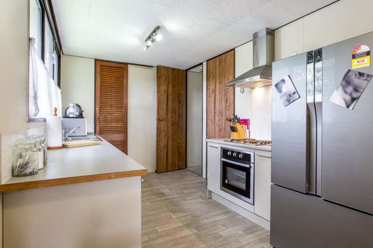 1/5 Compass Place Te Atatu Peninsula_6