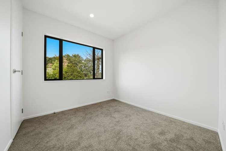 Lot8/69 Archers Road Hillcrest_13