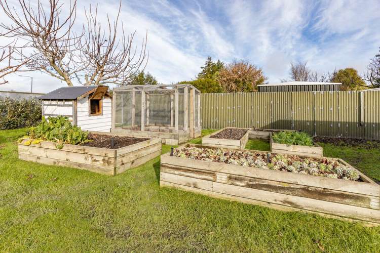 96 Main North Road Woodend_21