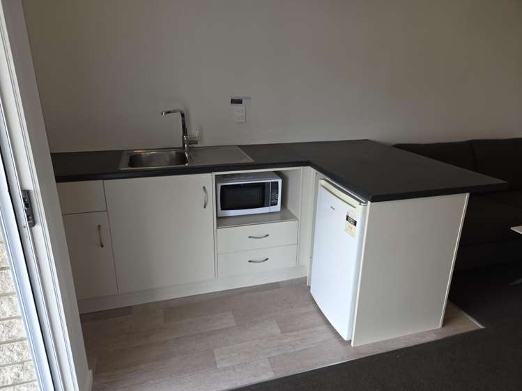 293 Fenton Street Glenholme_10