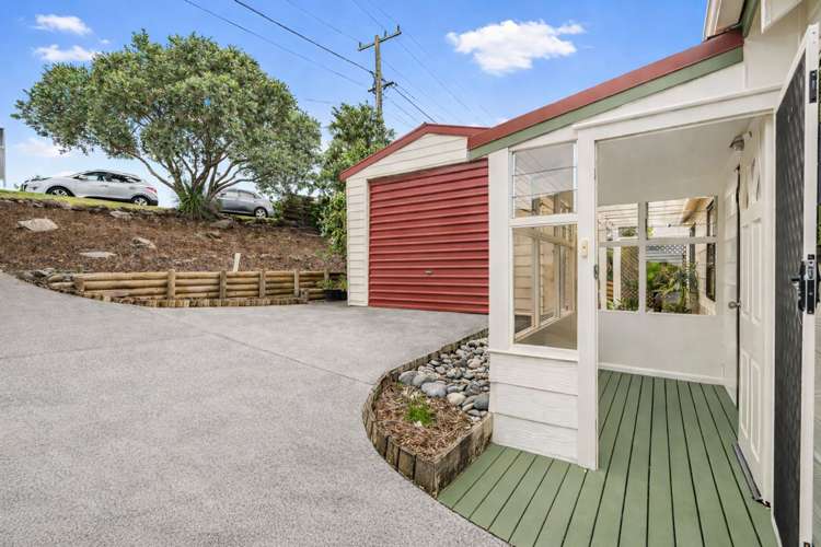 11 Moffat Road Red Beach_4