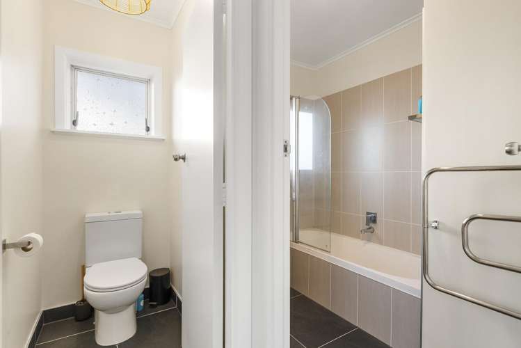 75 Commissariat Road Mount Wellington_10