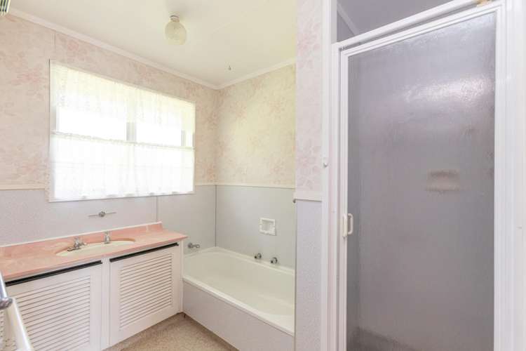 46 Norwood Road Paeroa_10