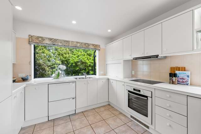 2/94 Pretoria Street Lower Hutt_2