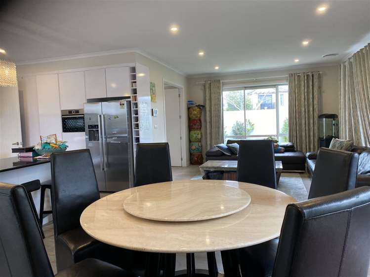 73 Masons Road Oteha_7