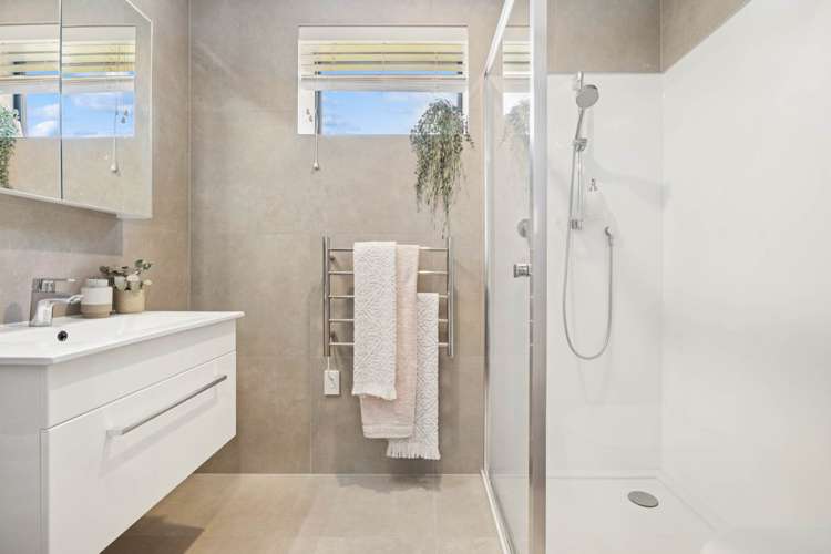 4d Treasury Place Onehunga_11