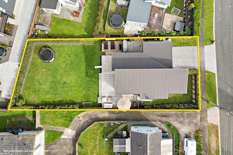 70 Castledine Crescent Glen Innes_16