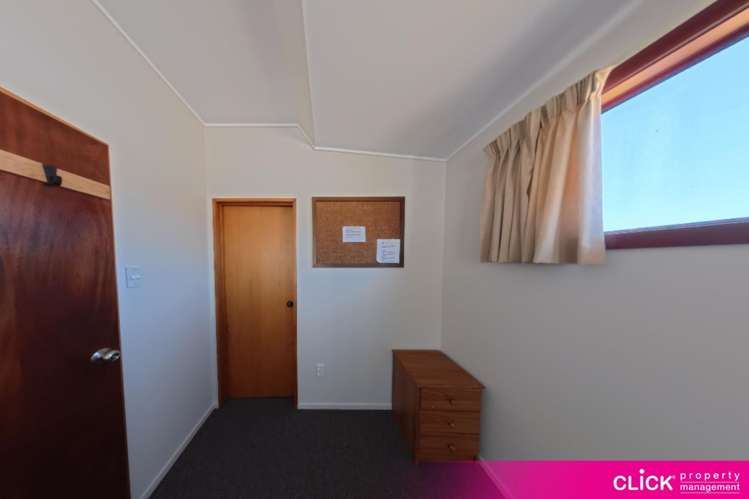B/140 Harbour Terrace 2202_17